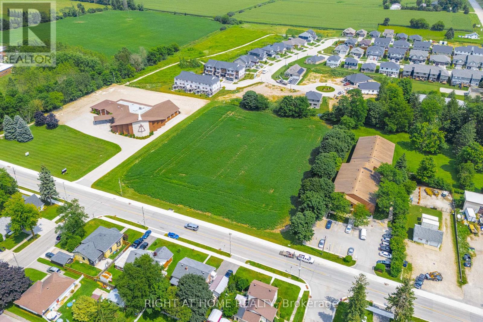 20 Part Lot Con 1, Minto, ON N0G 2P0