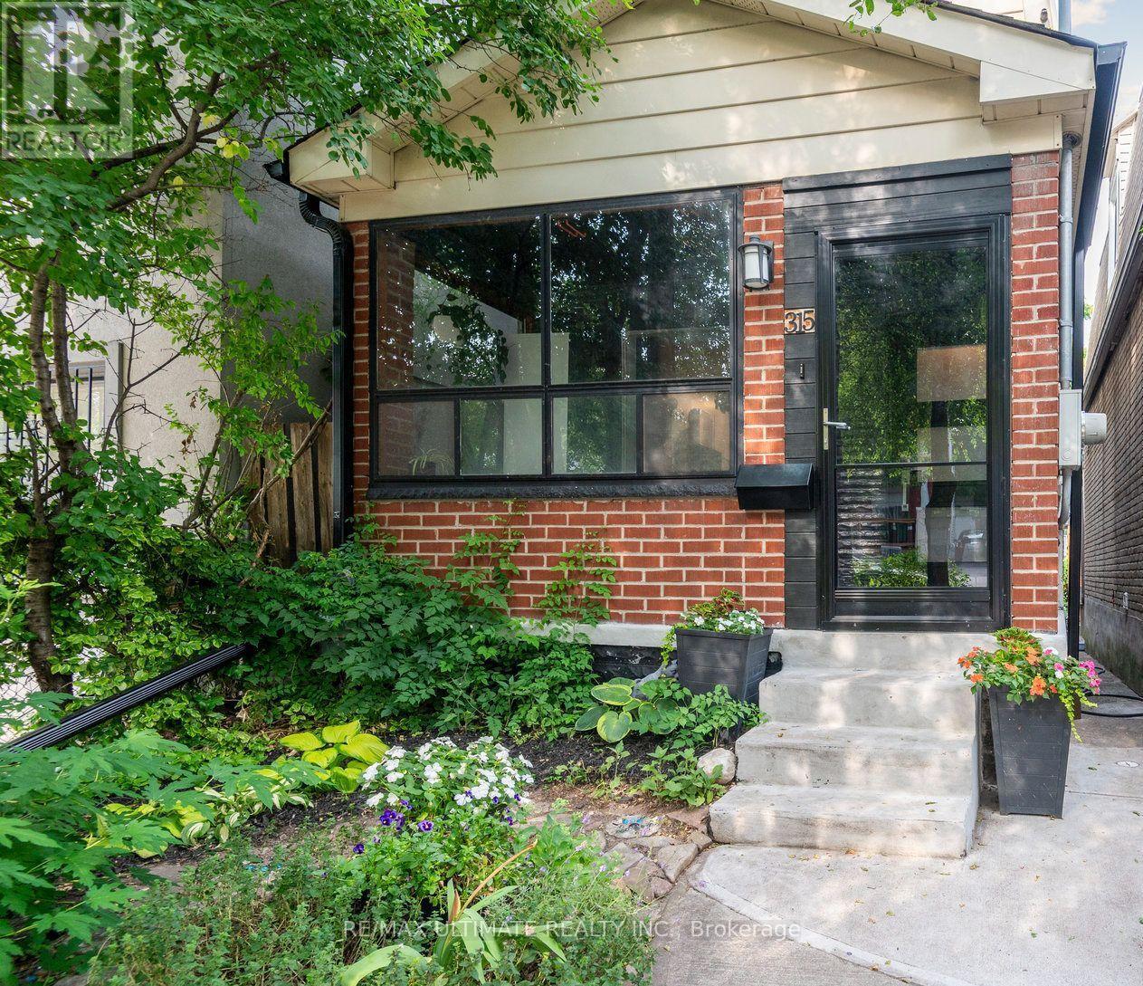 315 Cedarvale Ave, Toronto, ON M4C 4K3