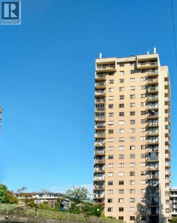 145 St Georges Avenue Unit 402, North Vancouver, BC V7L 3G8