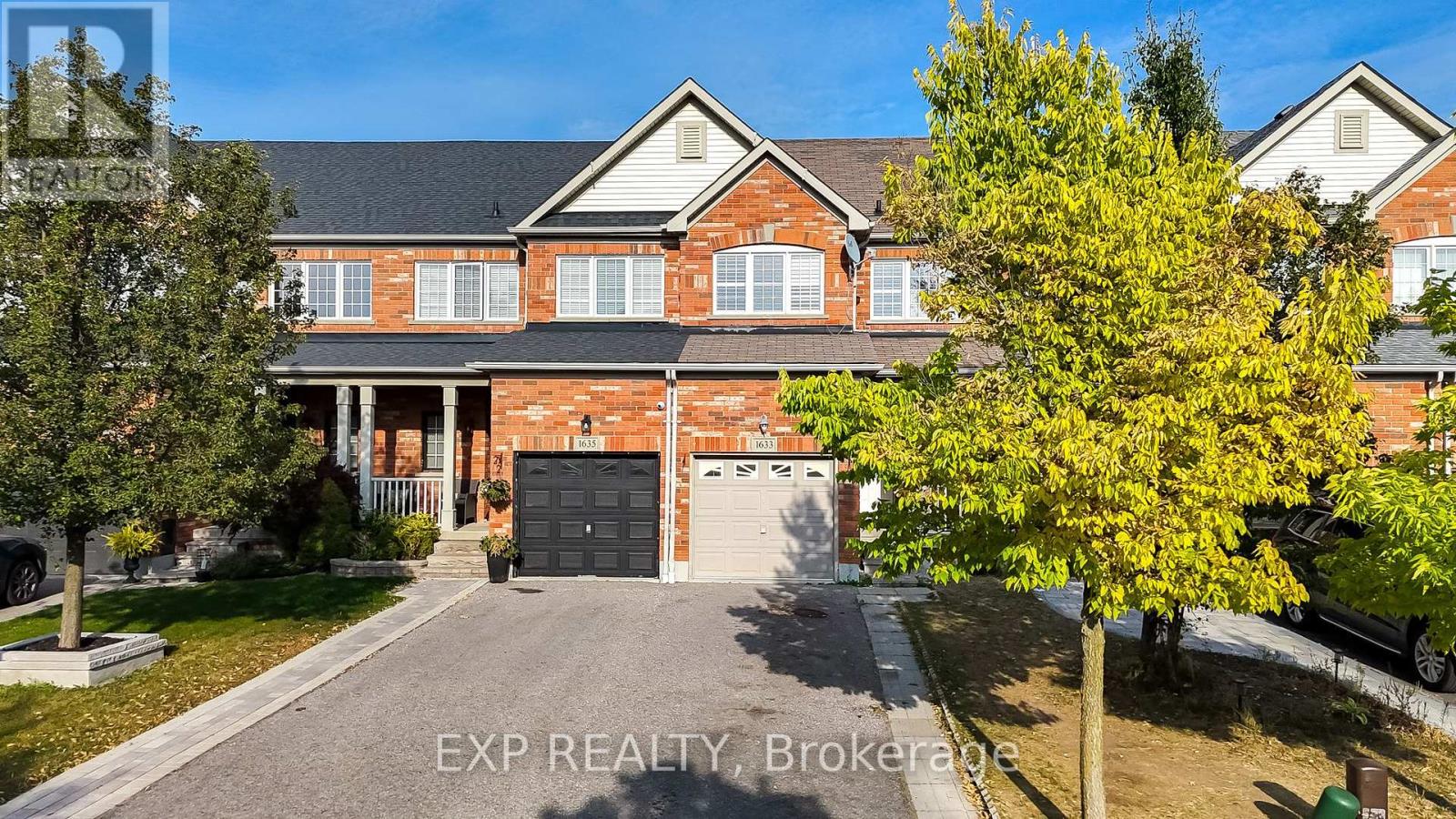 1633 Frolis St, Oshawa, ON L1K 0L4