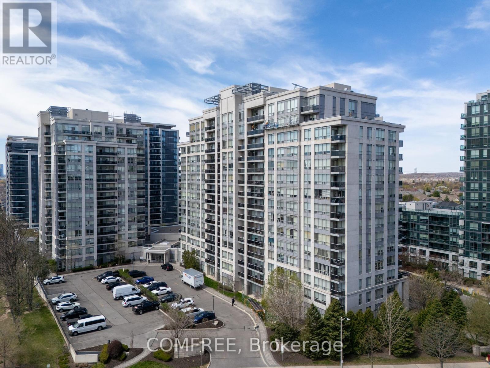 201 60 Disera Dr, Vaughan Beverley Glen, ON L4J 9G1