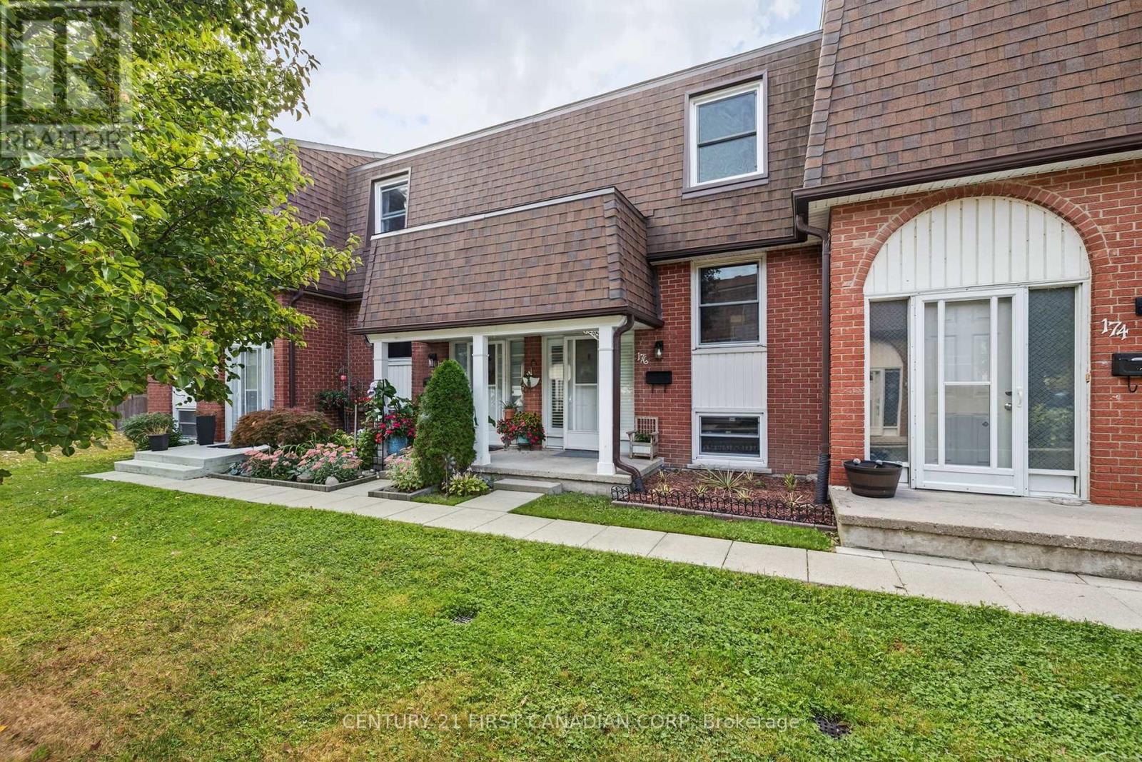 176 Gardenwood Dr, London, ON N6J 3Z9