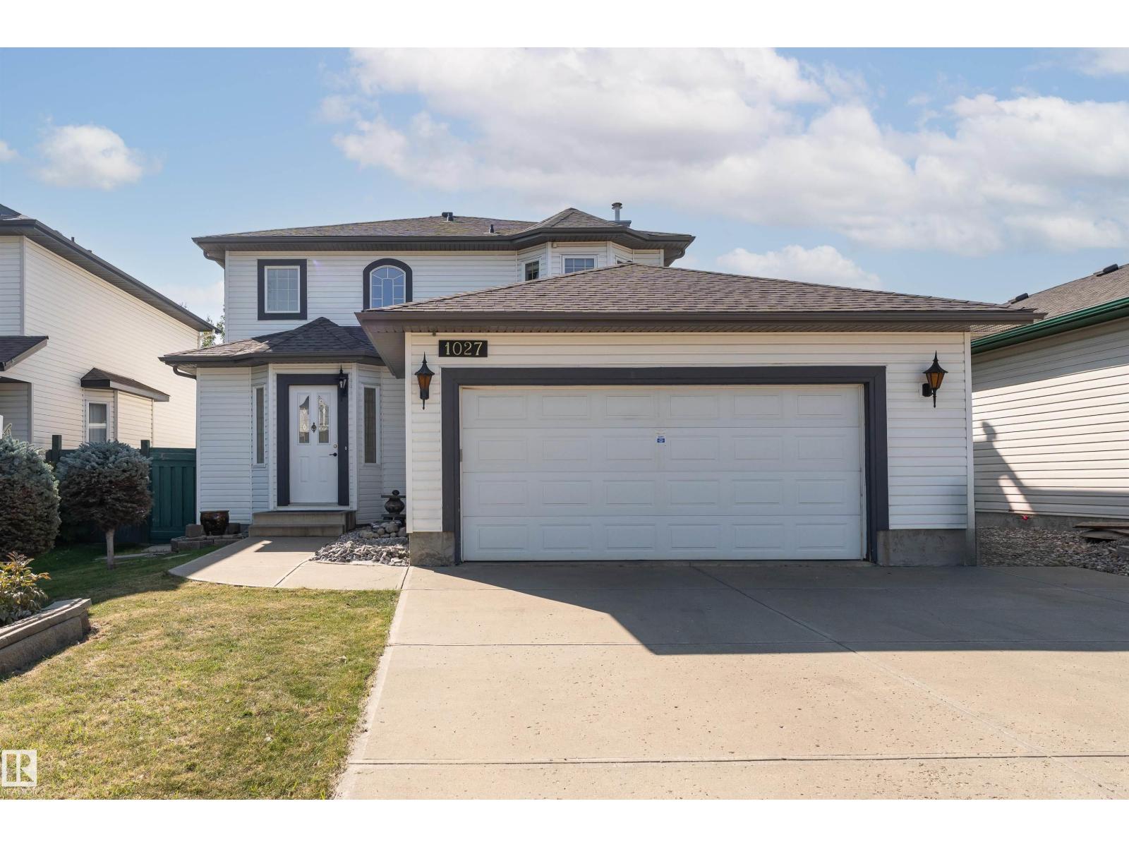 1027 Graham Co NW, Edmonton, AB T5T 6L4