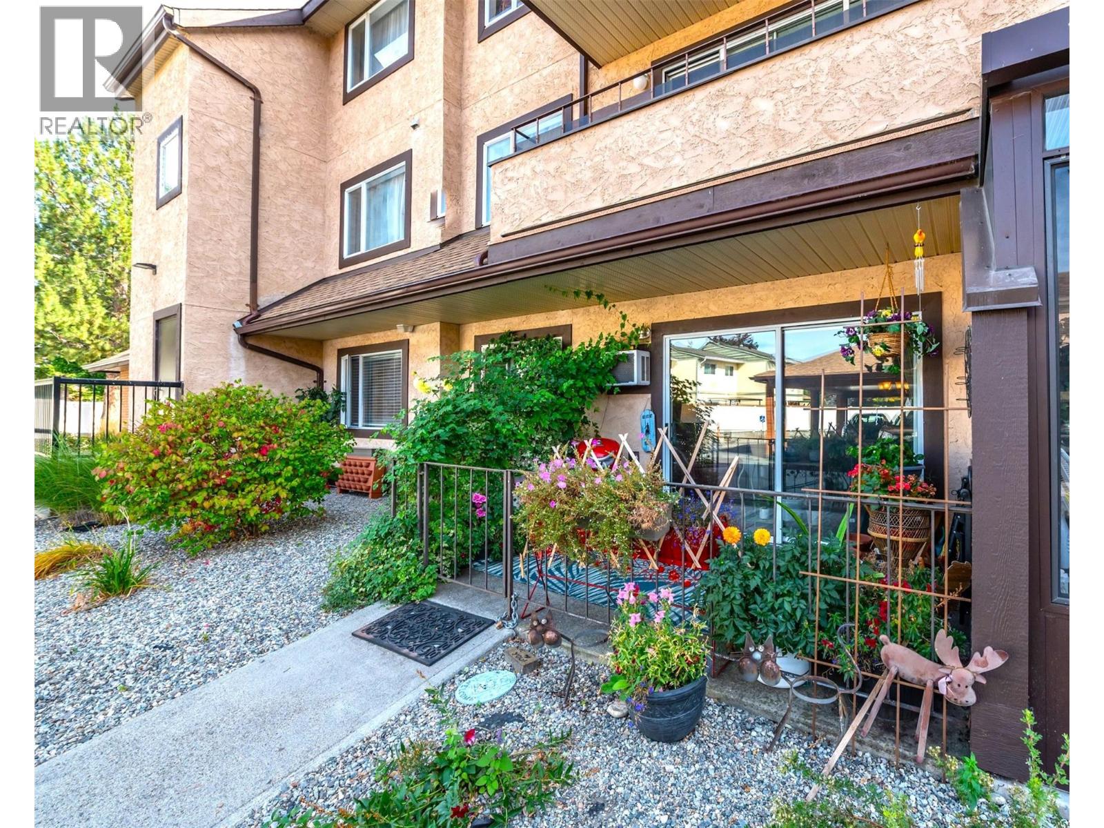 337 Mckinney Road Unit 104, Oliver, BC V0H 1T3