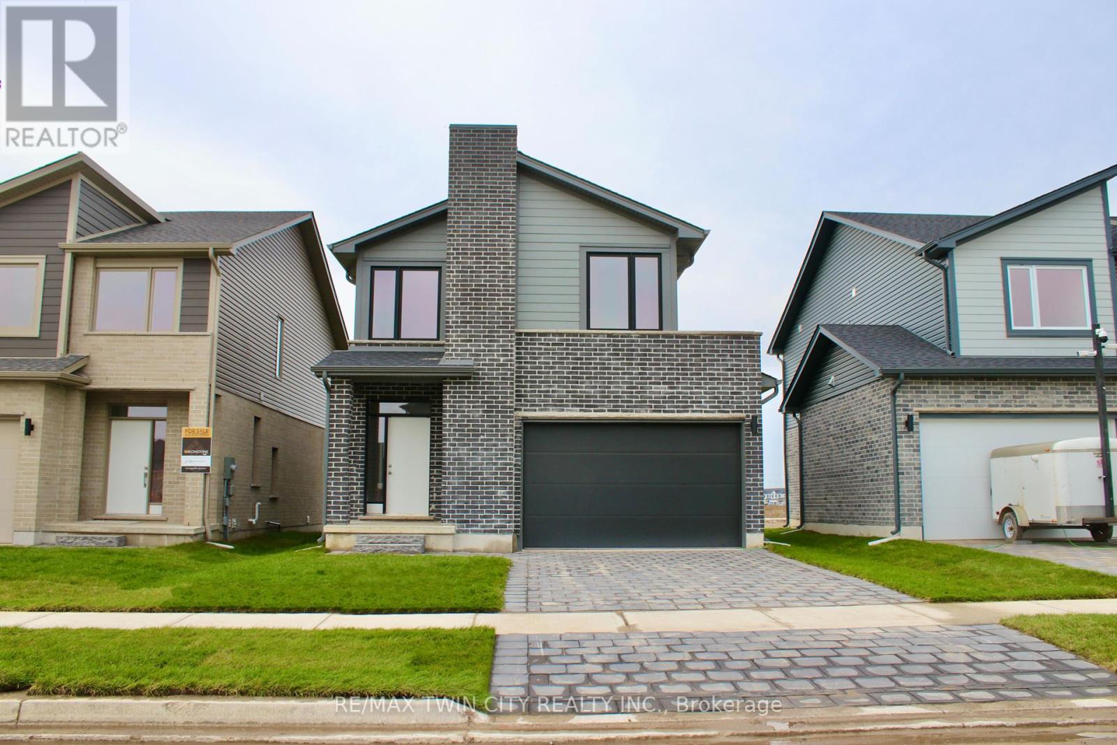 2278 Southport Cres, London, ON N6M 0H9