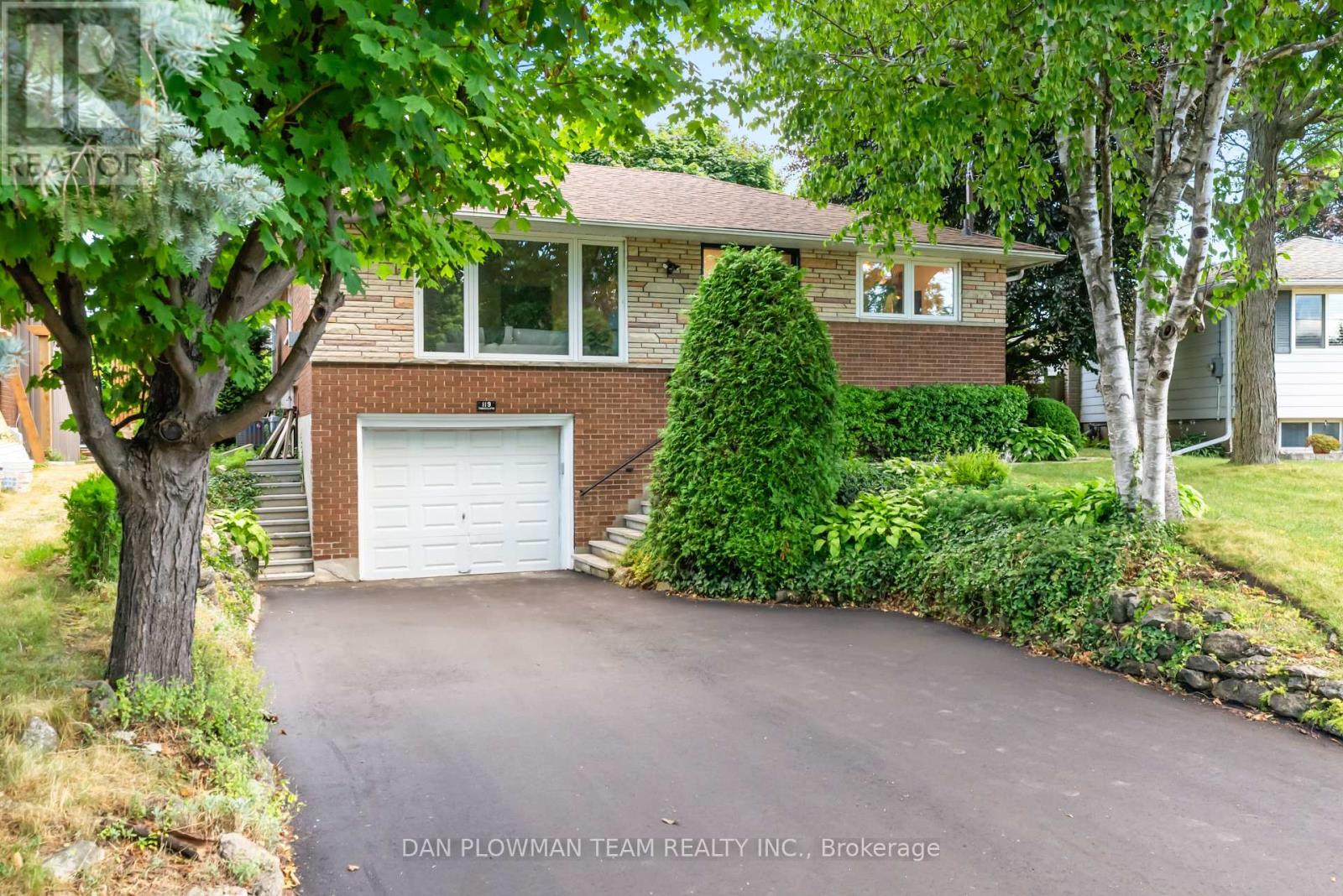 119 Thorncliffe St, Oshawa, ON L1H 7H3