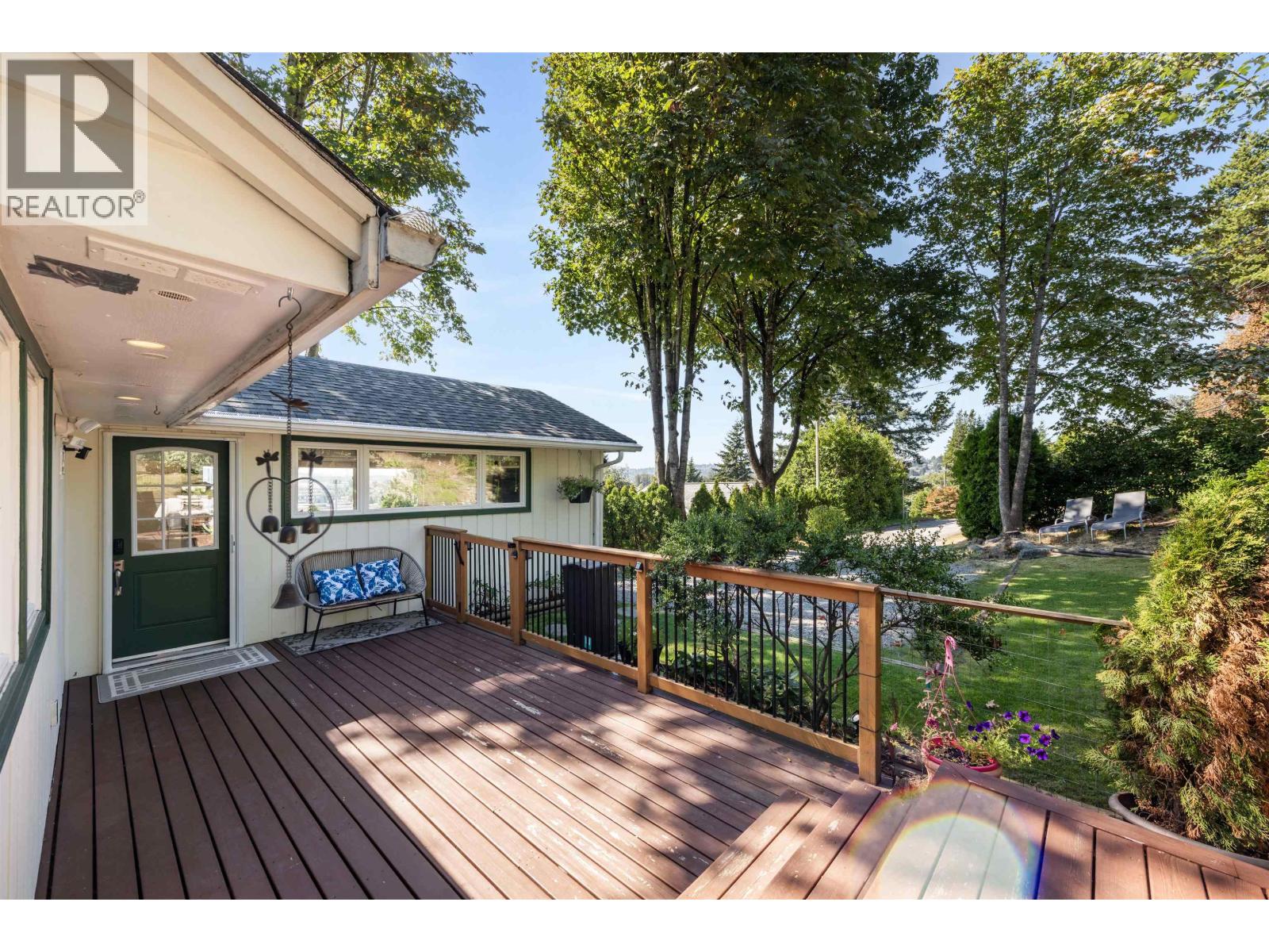 1706 Glendale Ave, Coquitlam, BC V3K 1X4