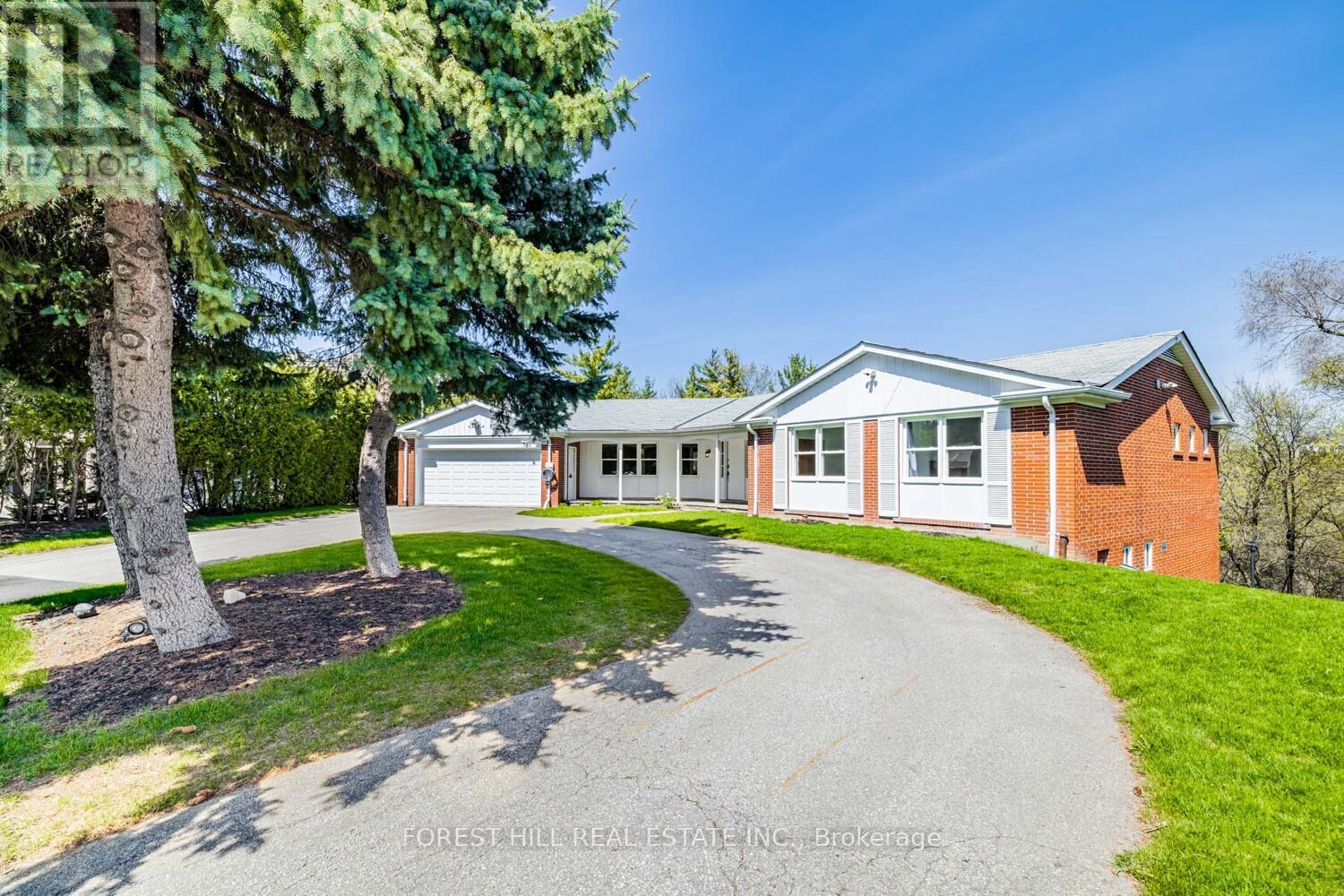 10 Courtwood Pl, Toronto Bayview Village, ON M2K 1Z9