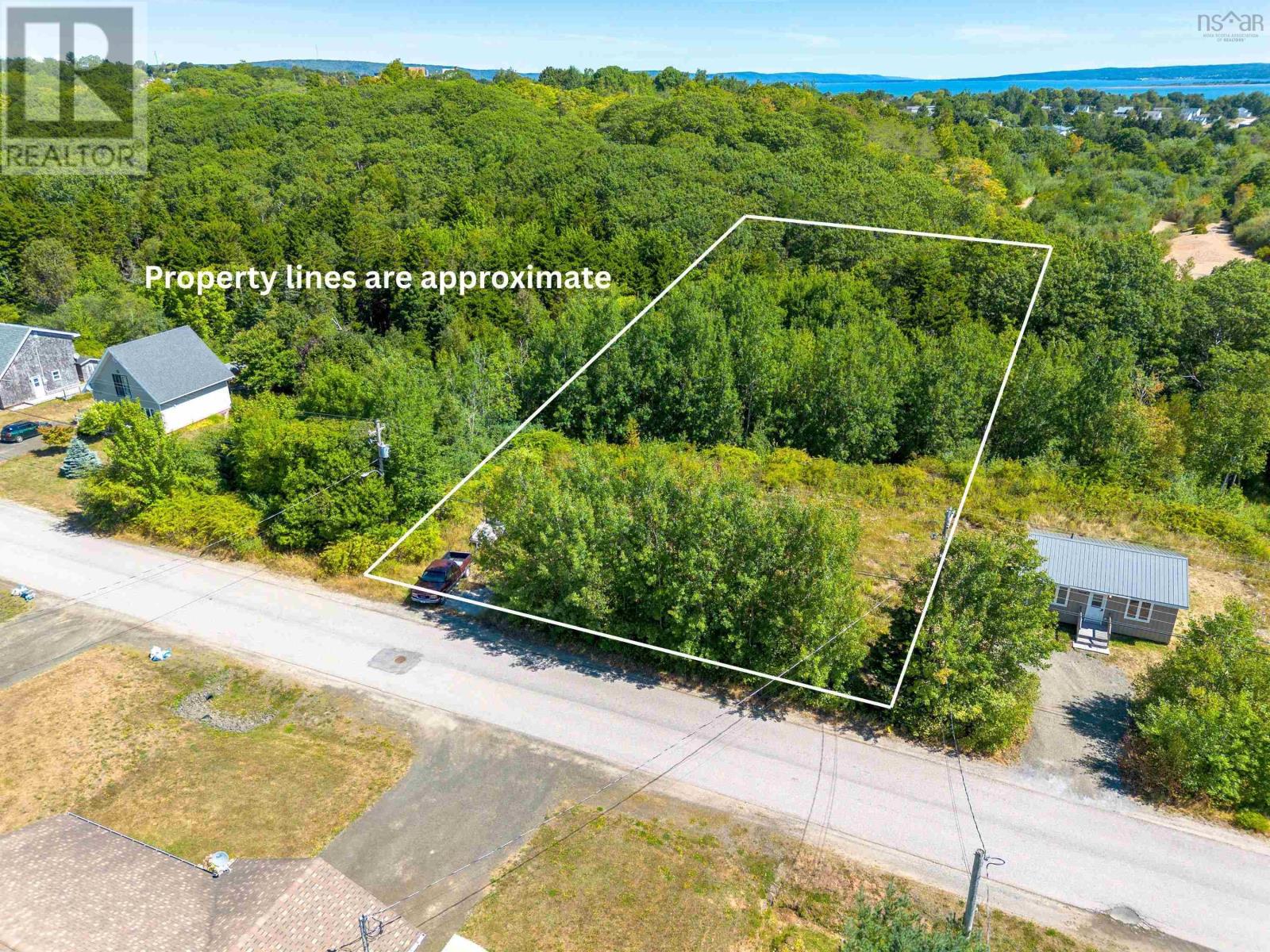 12 Pleasant St #-a, Digby, NS B0V 1A0