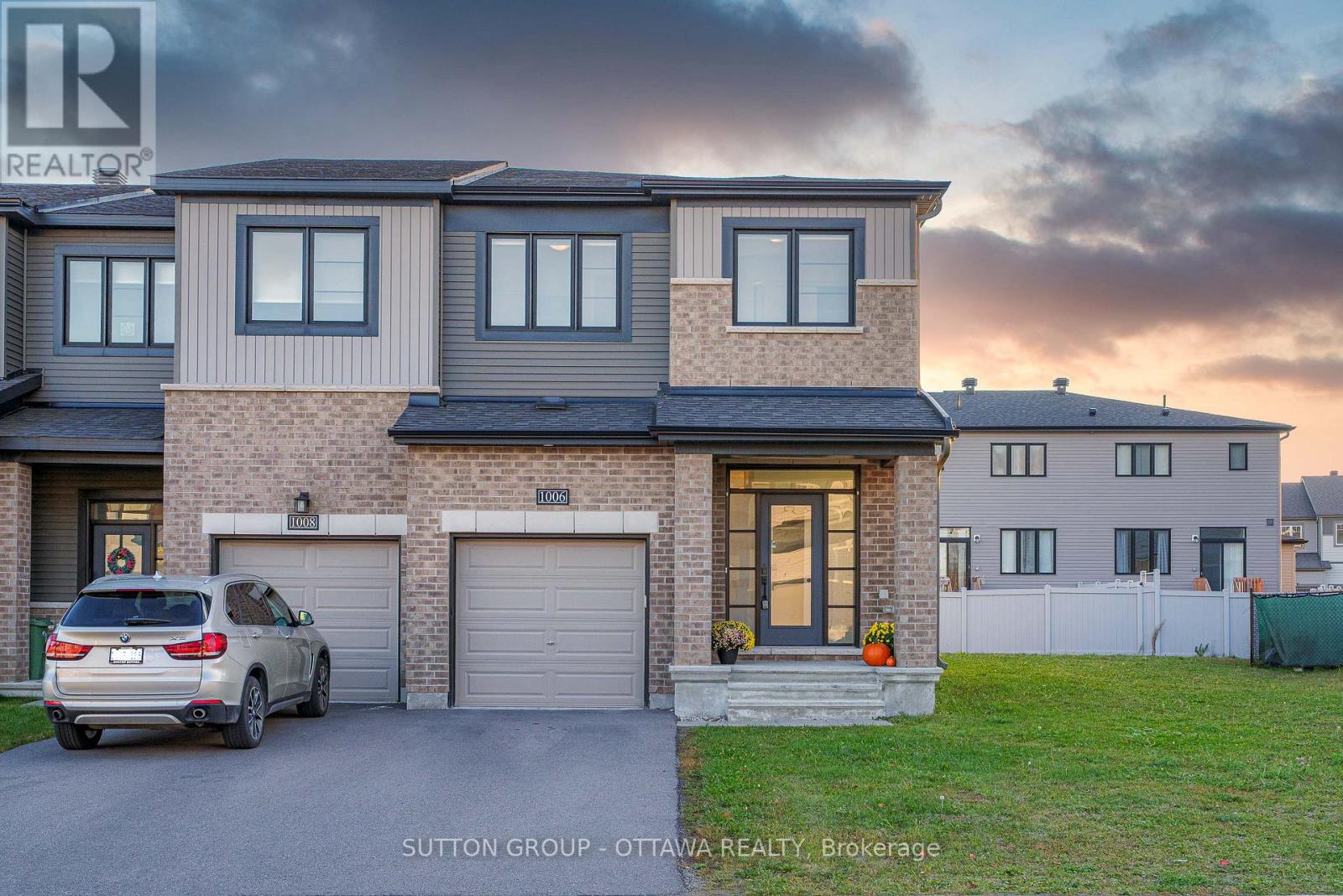 1006 Speedvale Ct, Ottawa, ON K2S 1B9