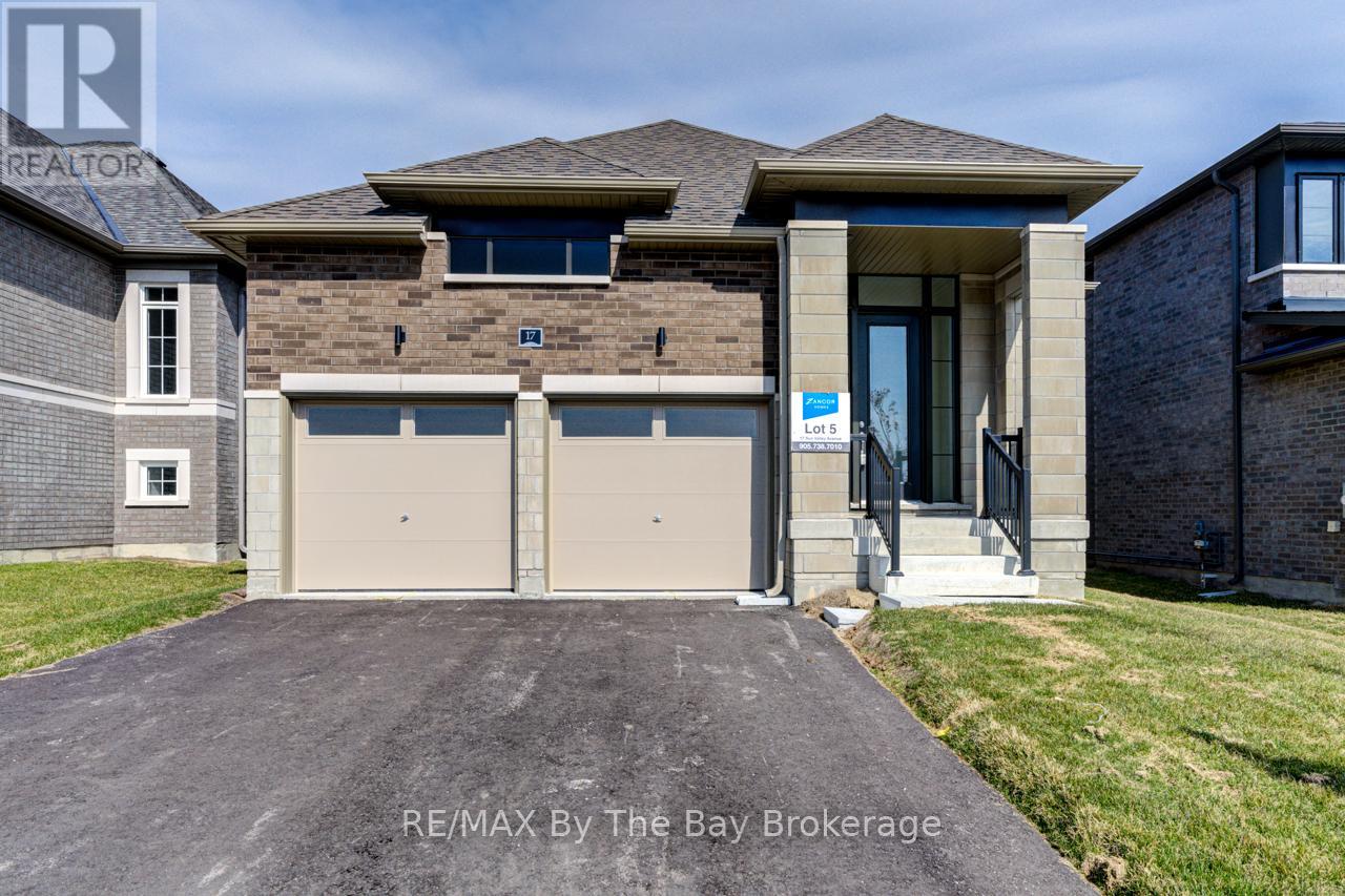 17 Sun Valley Ave, Wasaga Beach, ON L9Z 0N6