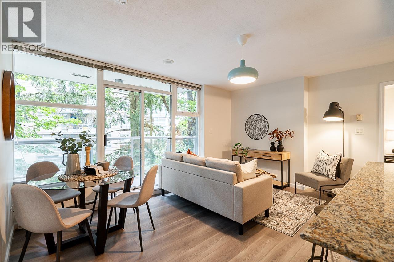 9262 University Crescent Unit 311, Burnaby, BC V5A 0A4