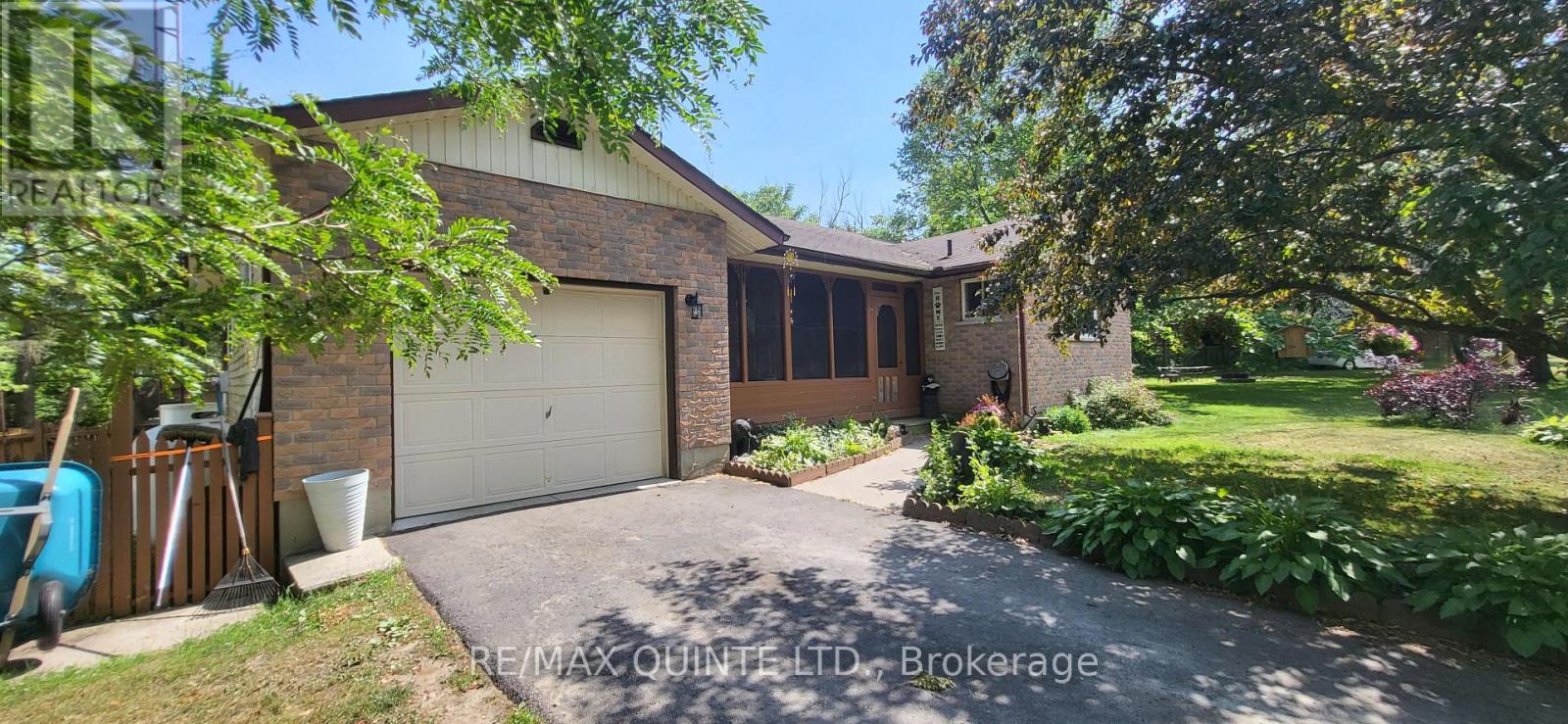 31 Ridge Rd, Prince Edward County Hallowell Ward, ON K0K 2T0