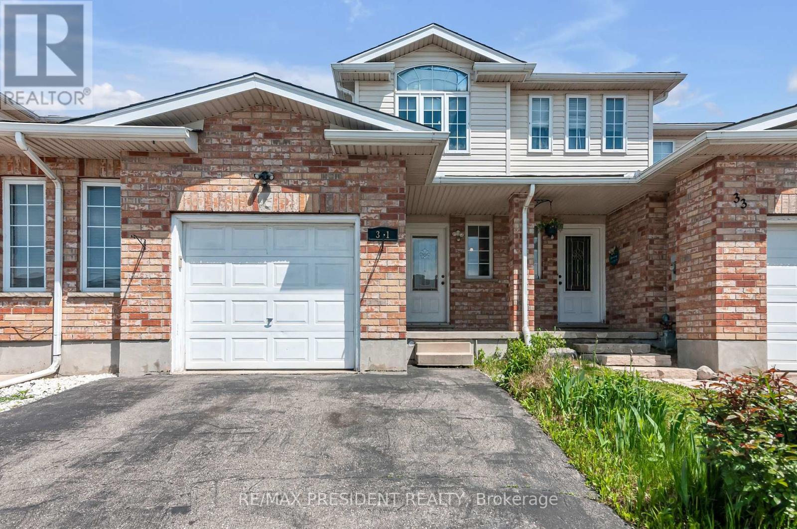 31 Chester Dr N, Cambridge, ON N1T 2C4