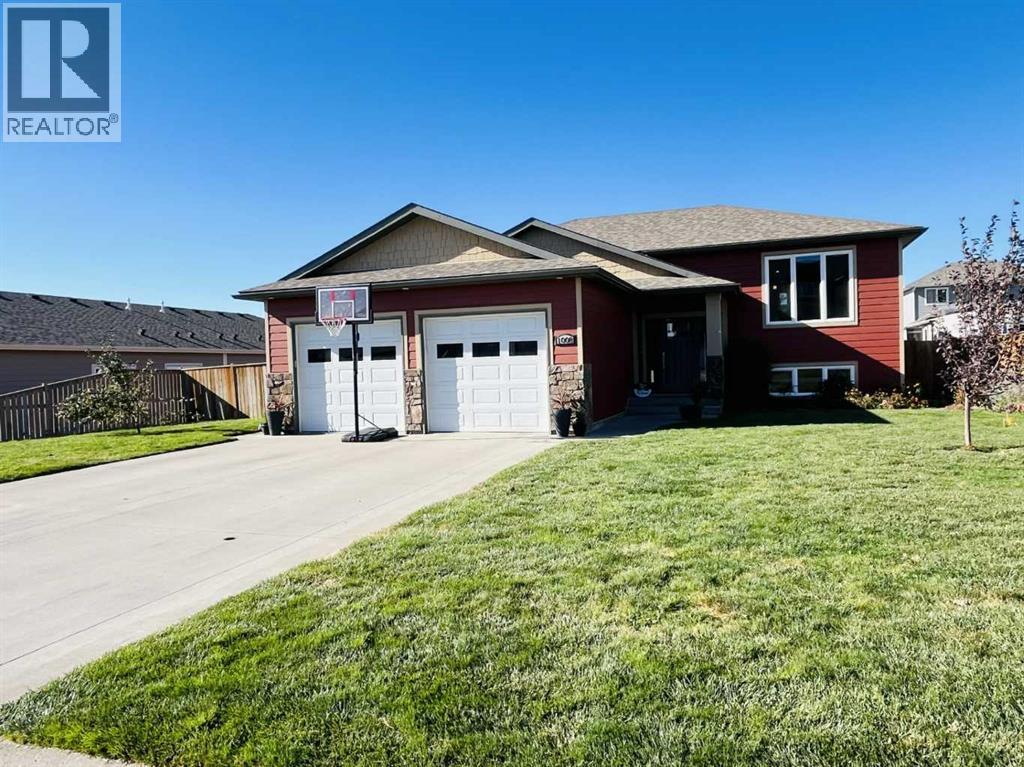 6 Street Unit 1008, Barnwell, AB T0K 0B0