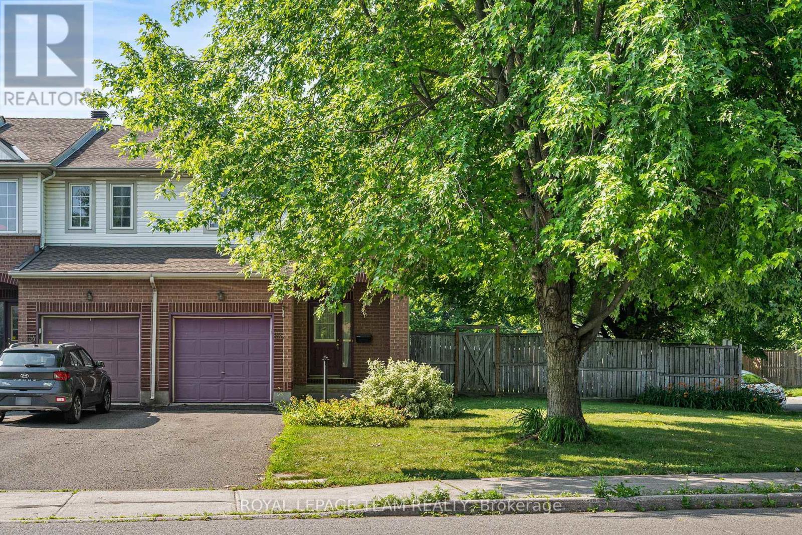 156 Claridge Dr, Ottawa, ON K2J 5G9