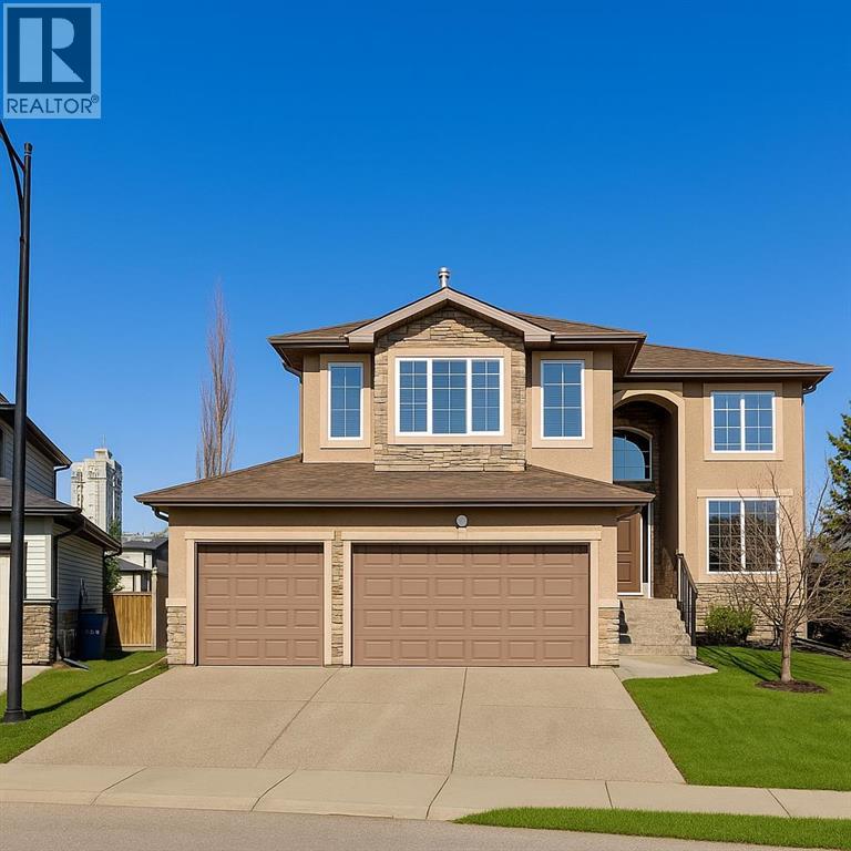 31 Cougarstone Pt SW, Calgary, AB T3H 4Z3