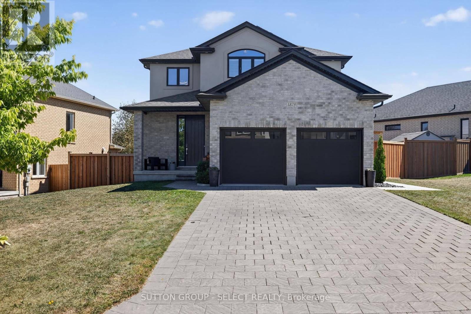 1879 Couldridge Way, London, ON N6G 5B4