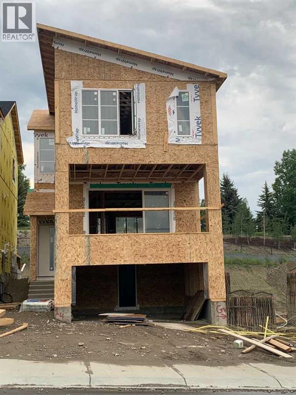 156 Crimson Ridge Pl NW, Calgary, AB T3L 0K4