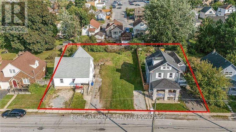 6437 Barker St, Niagara Falls, ON L2G 1Y6