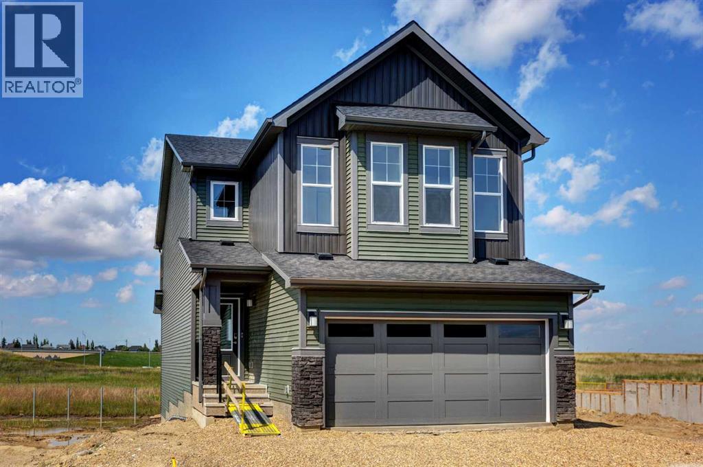 98 Silver Spruce Rd SW, Calgary, AB T2X 6A7