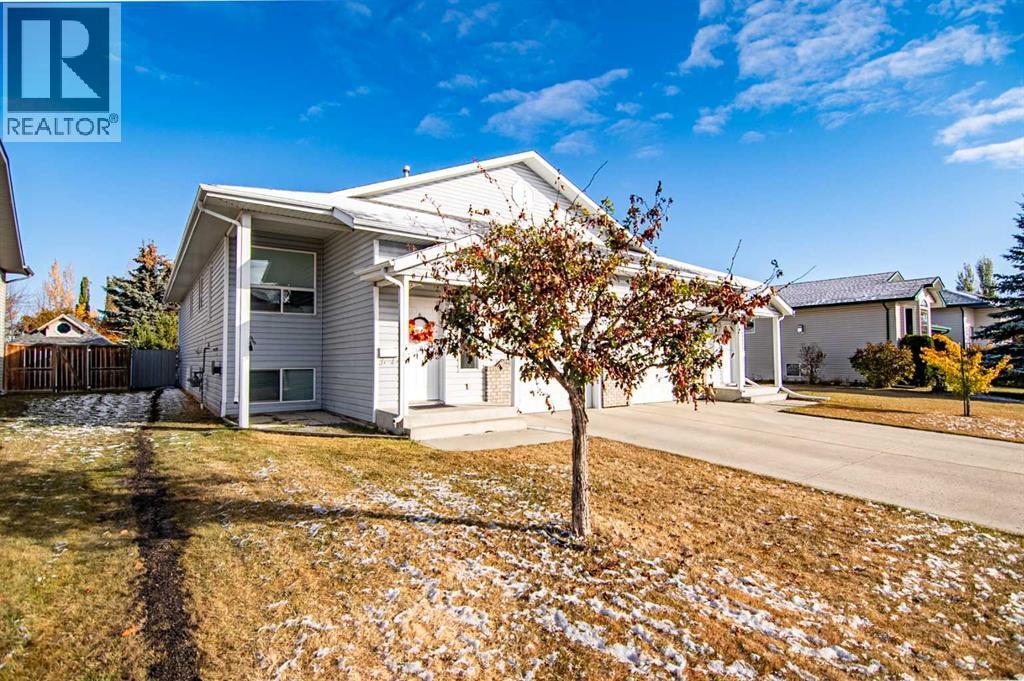 53 Duval Cres, Red Deer, AB T4R 2Y6
