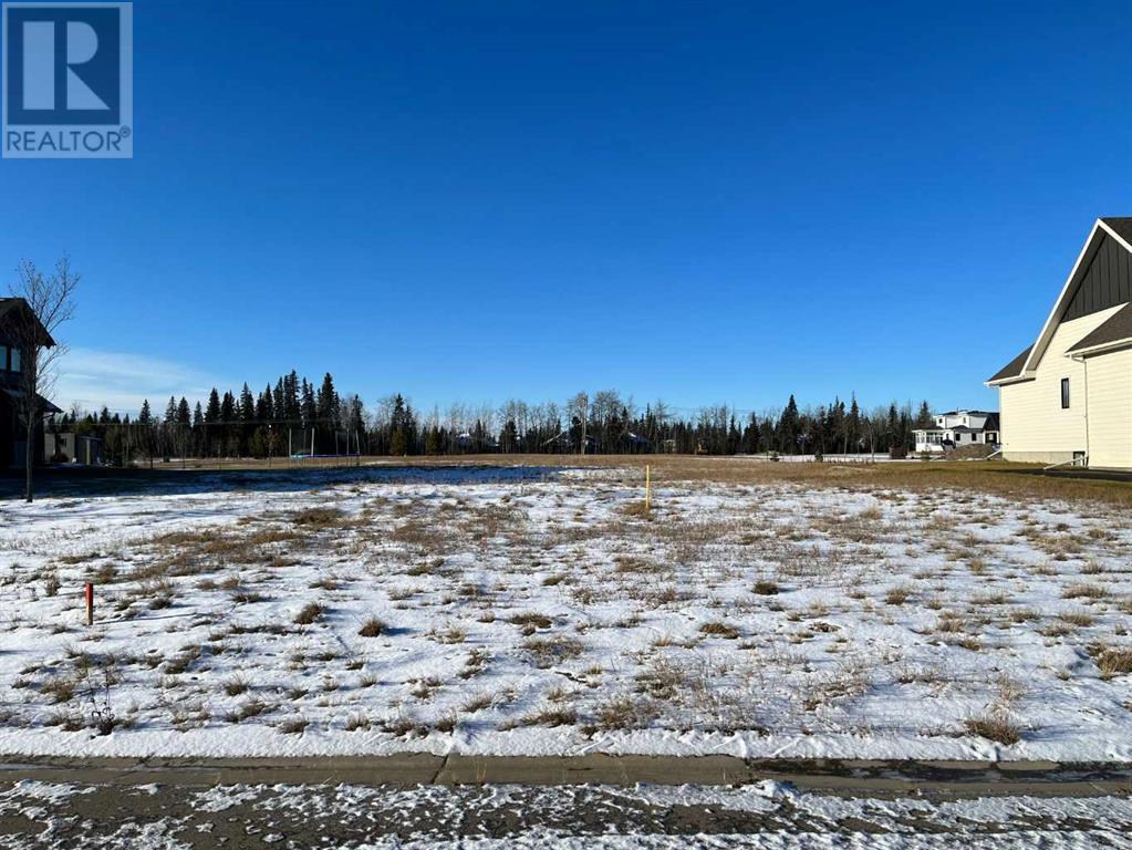5704 Poplar Dr, Grande Prairie, AB T8W 2G4