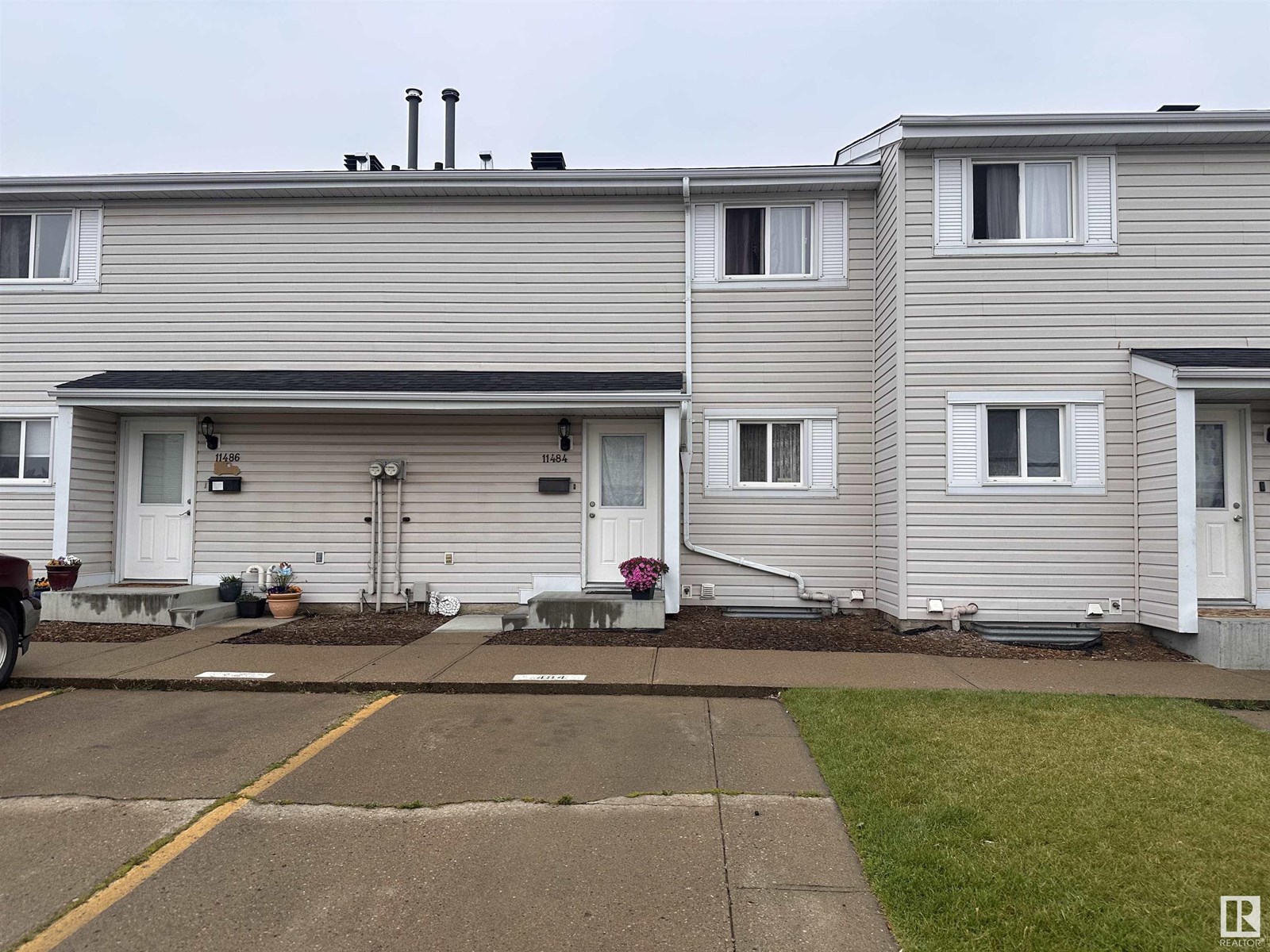 139 Av Nw Unit 11484, Edmonton, AB T5X 3L4