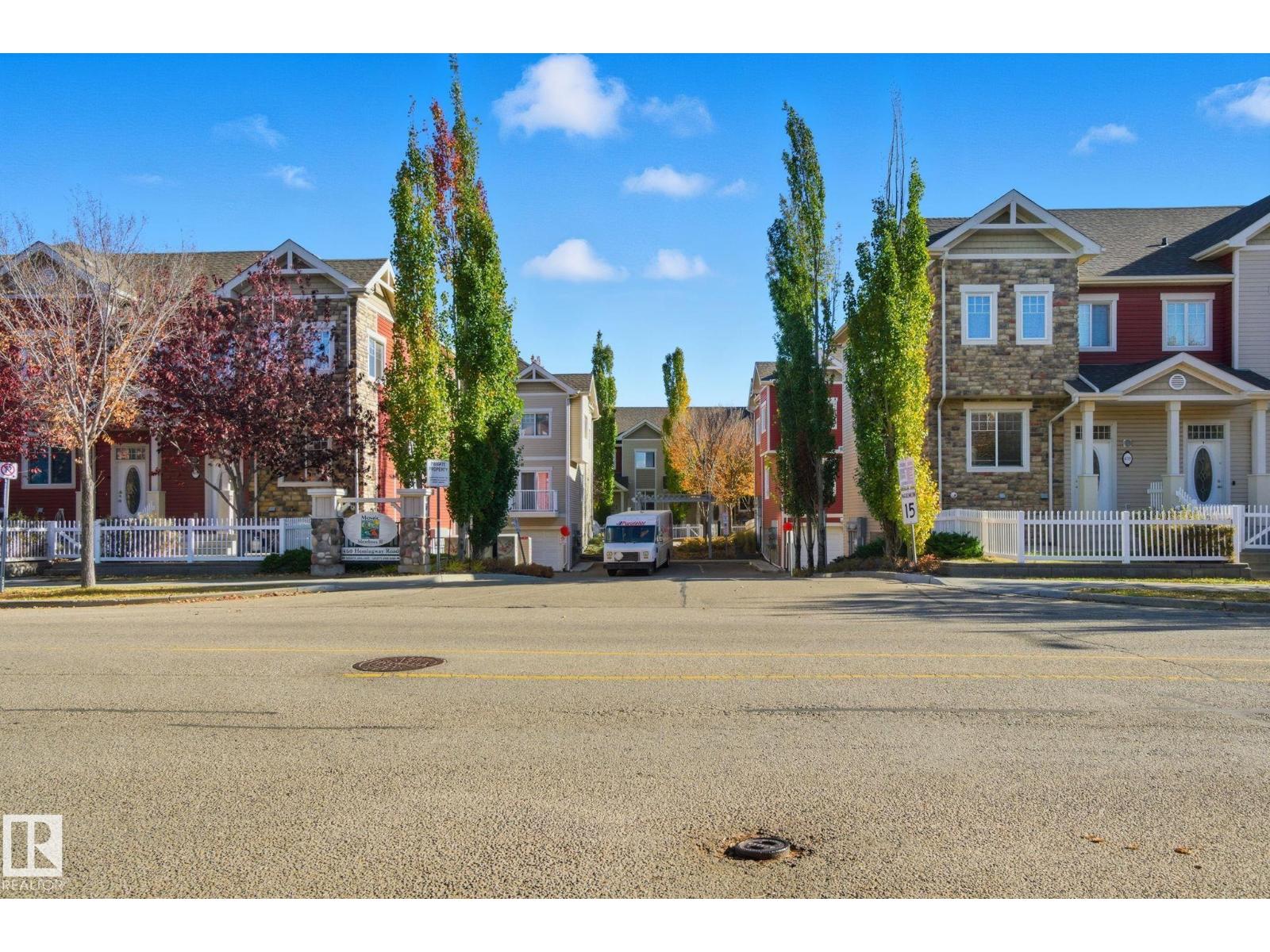 460 Hemingway Road Northwest #69, Edmonton, AB T6M 0M5