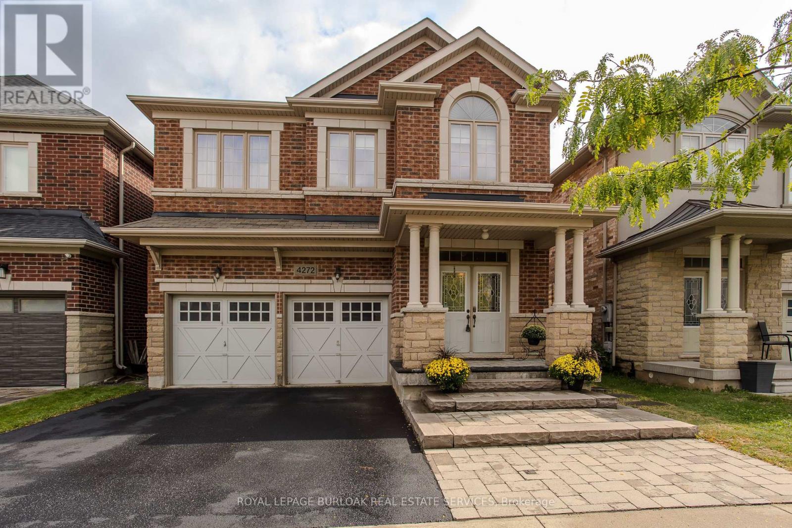 4272 Adobe Gate, Burlington, ON L7M 0M2