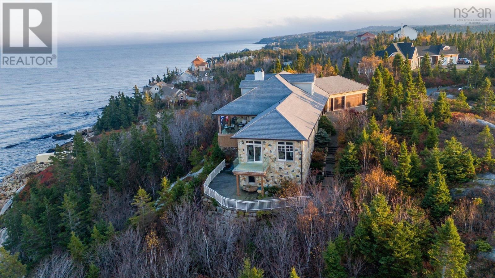 388 Ketch Harbour Rd, Halibut Bay, NS B3V 1P6