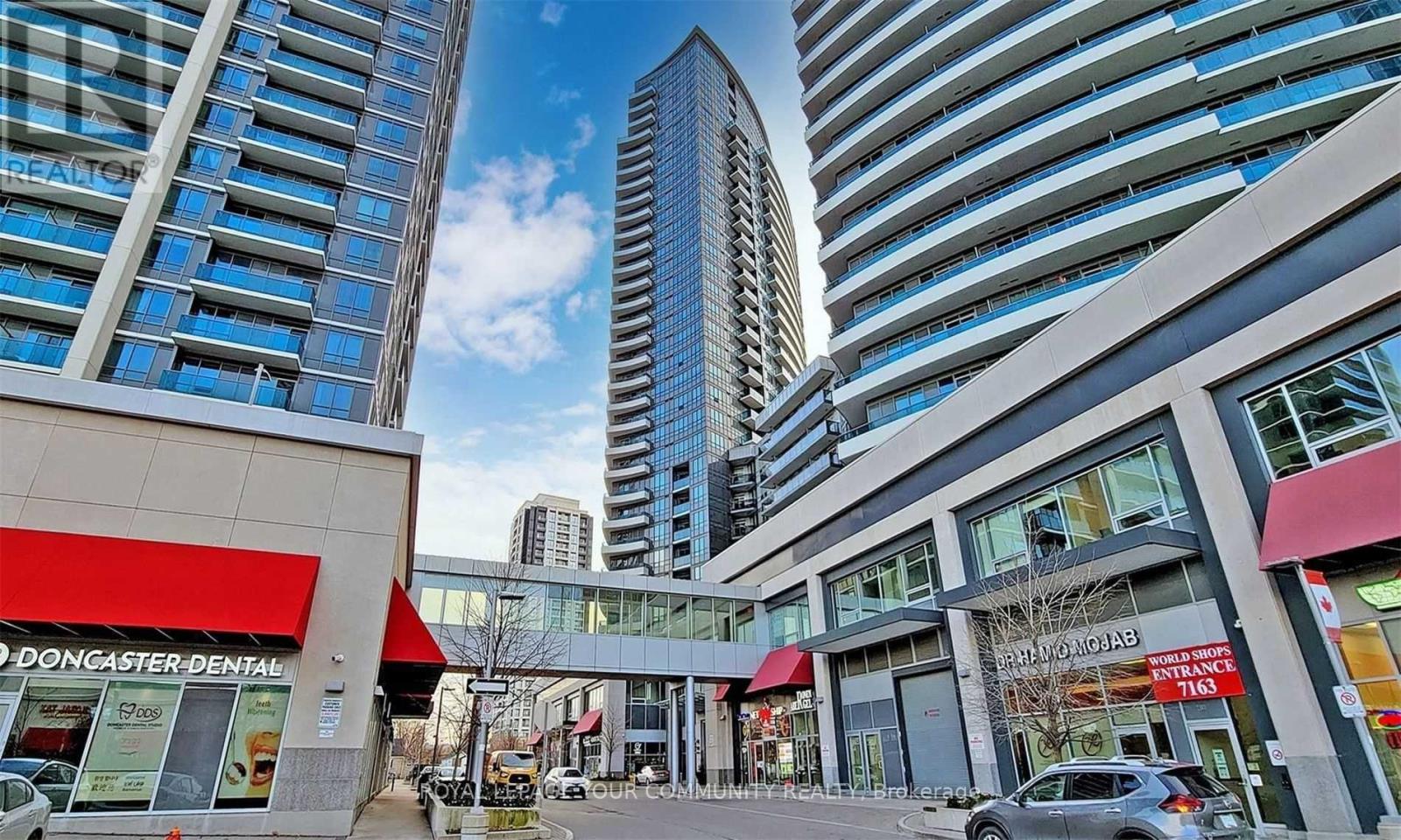 2426 7161 Yonge St, Markham Grandview, ON L3T 0C8