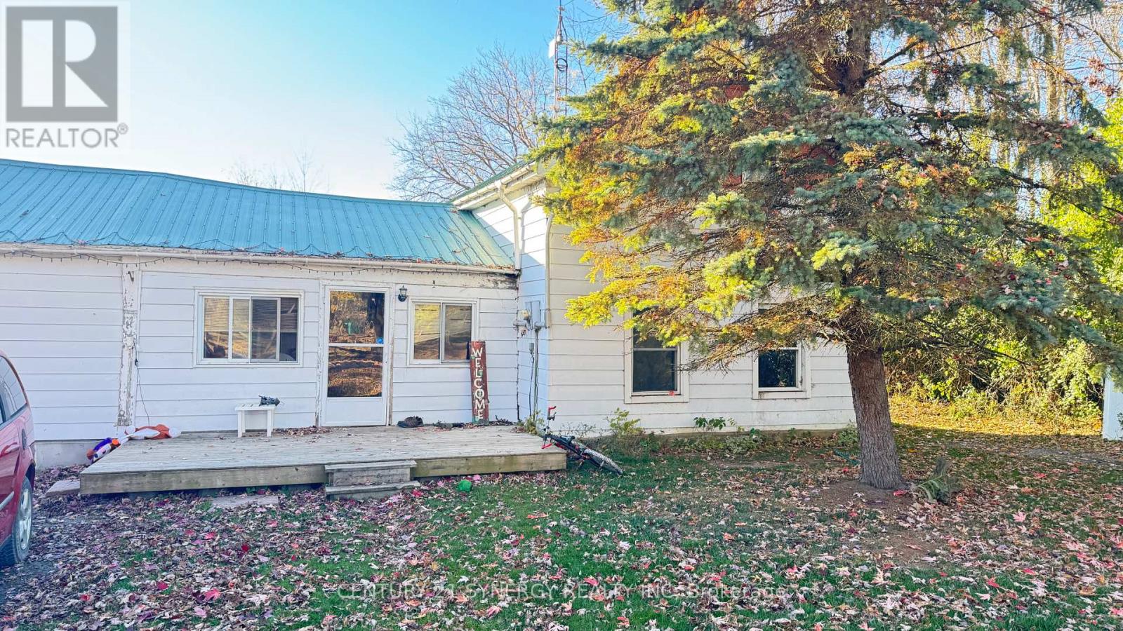 11467 Queen St, North Dundas, ON K0E 1J0