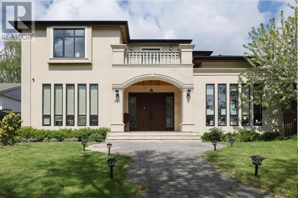 875 W 38th Ave, Vancouver, BC V5Z 2L7