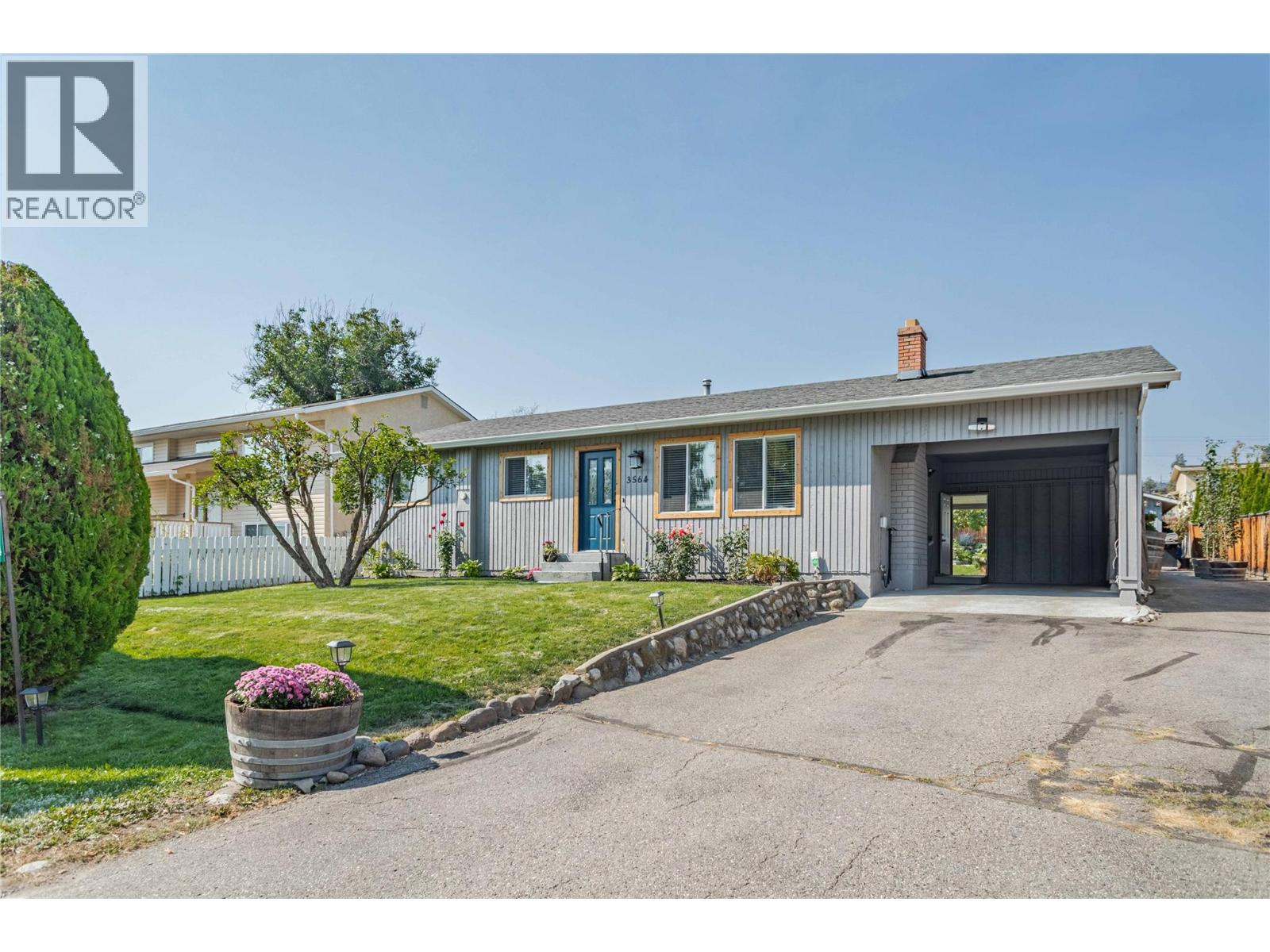 3564 Springer Rd, West Kelowna, BC V4T 1N8