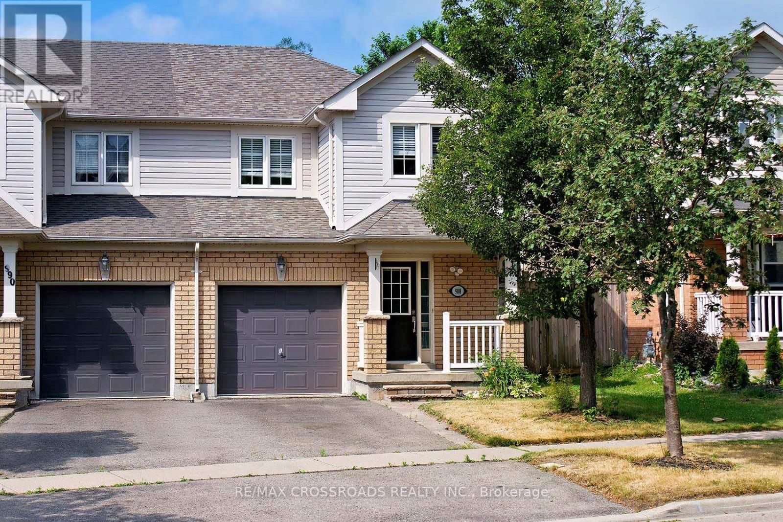 988 Southport Dr, Oshawa, ON L1H 8A3