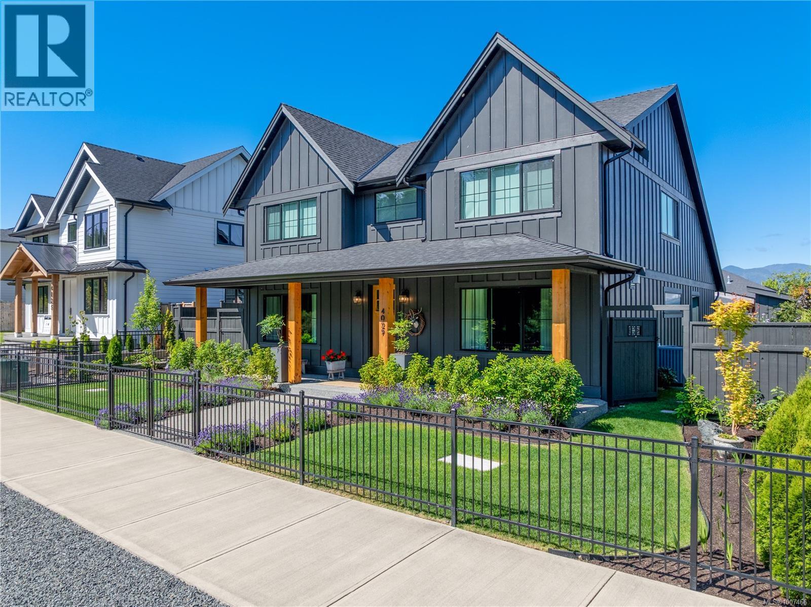 4029 Buckstone Rd, Courtenay, BC V9N 0B4