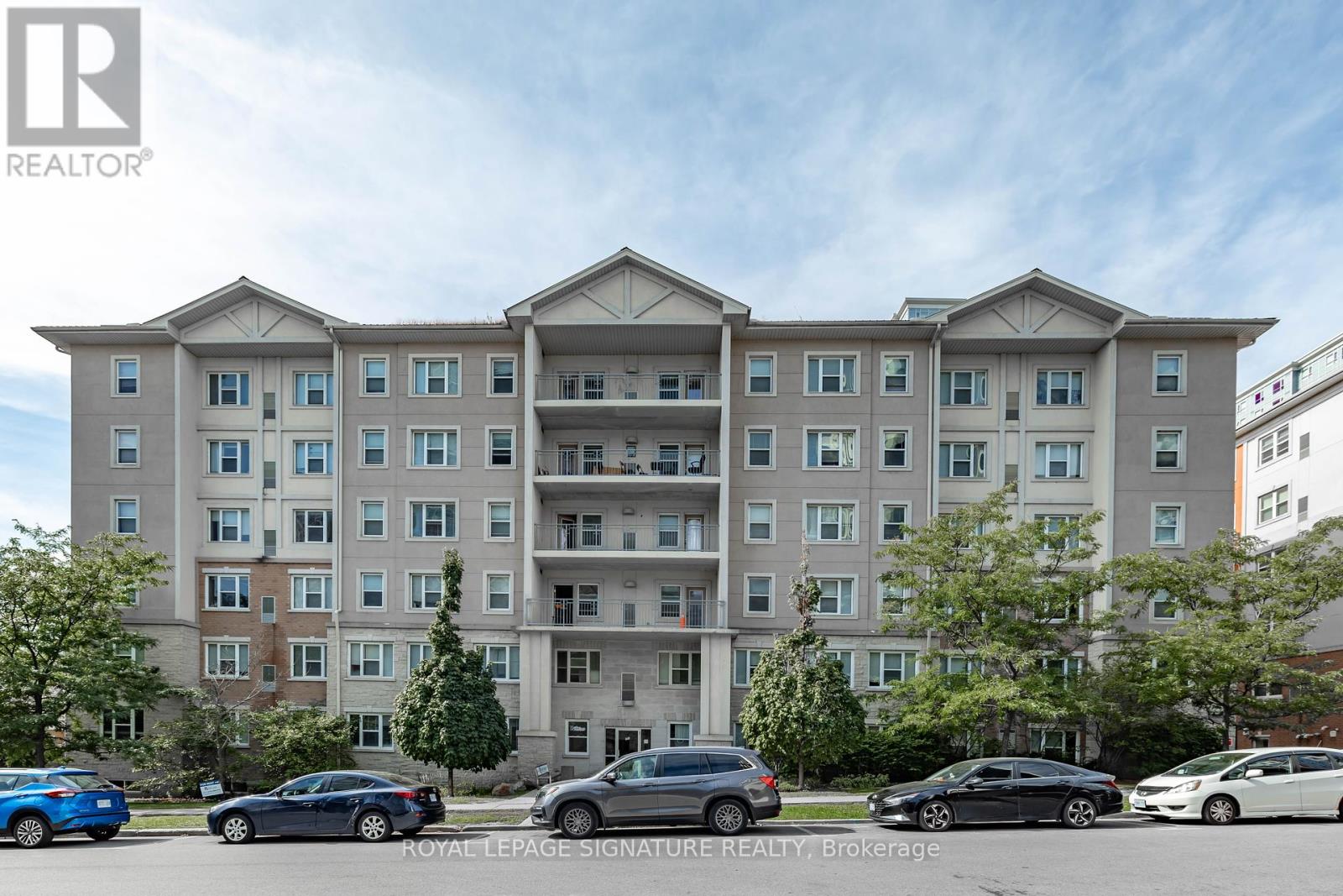 304 251 Lester St, Waterloo, ON N2L 3W6