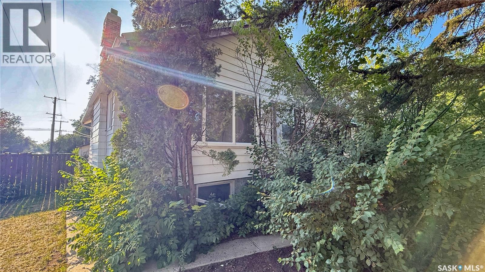 1378 Mctavish St, Regina, SK S4T 3V9