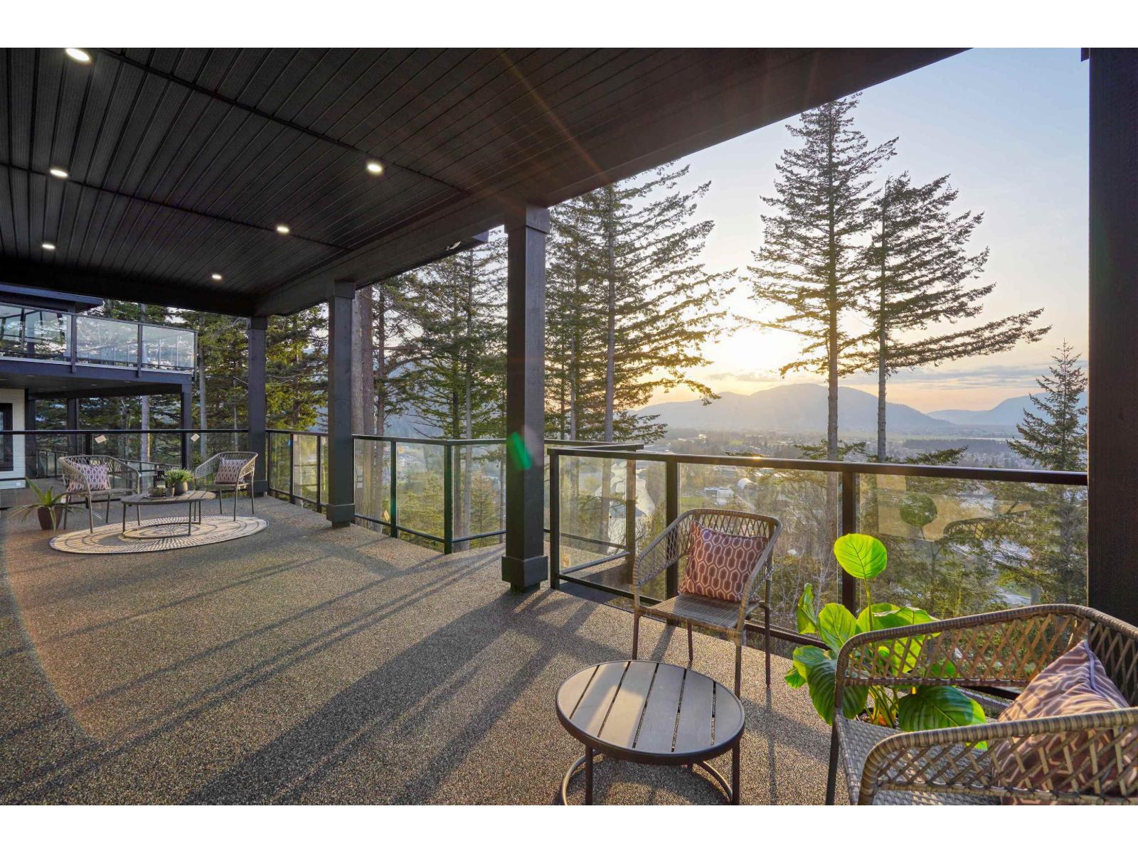 46062 Crestview Drivepromontory, Chilliwack, BC V2R 6G4