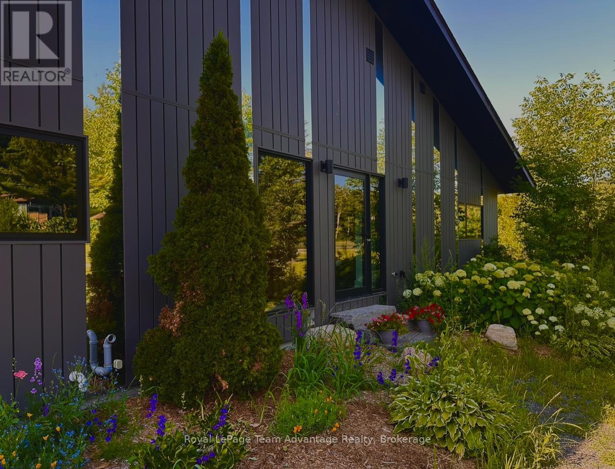 19 1 Crane Walker Rd, The Archipelago, ON P2A 0B7