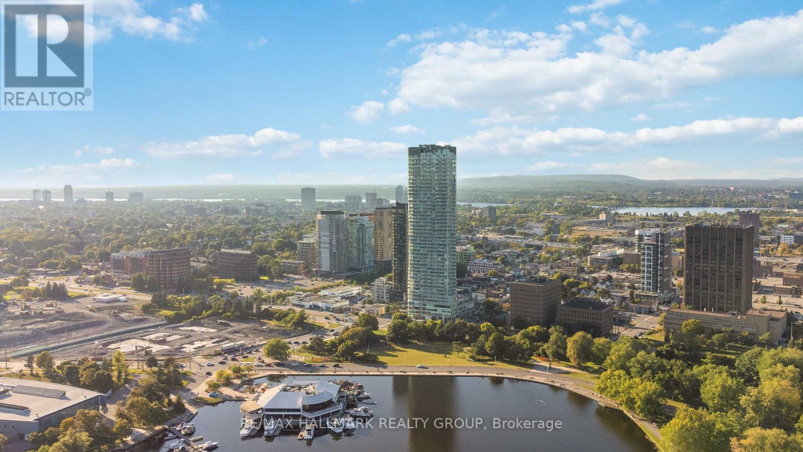 2406 805 Carling Ave, Ottawa, ON K1S 5W9