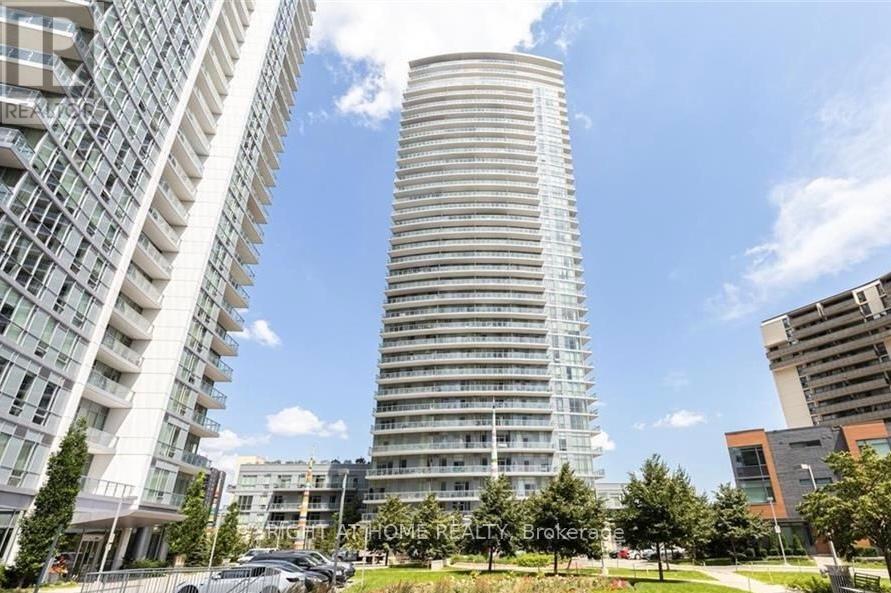 2212 70 Forest Manor Rd, Toronto, ON M2J 0A9