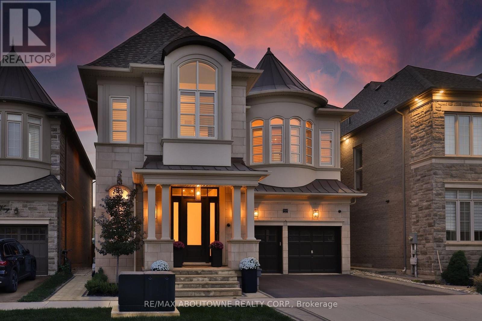 3100 Daniel Way, Oakville, ON L6H 0V1