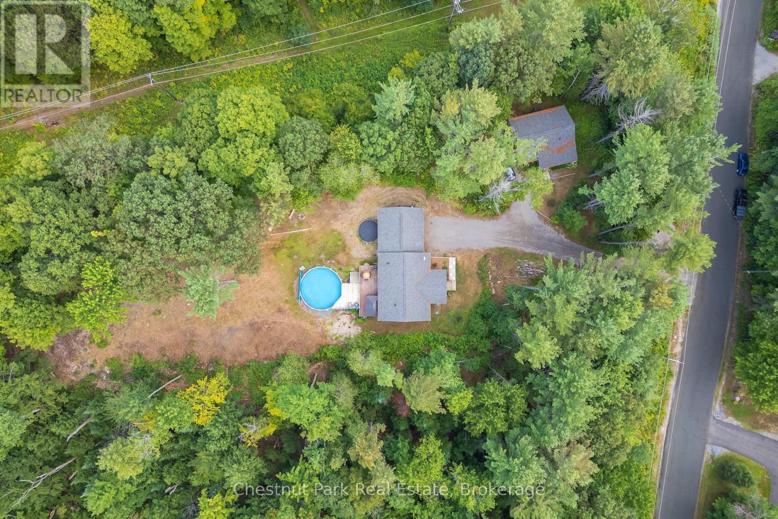 2698 Old Muskoka Rd, Huntsville, ON P0B 1M0