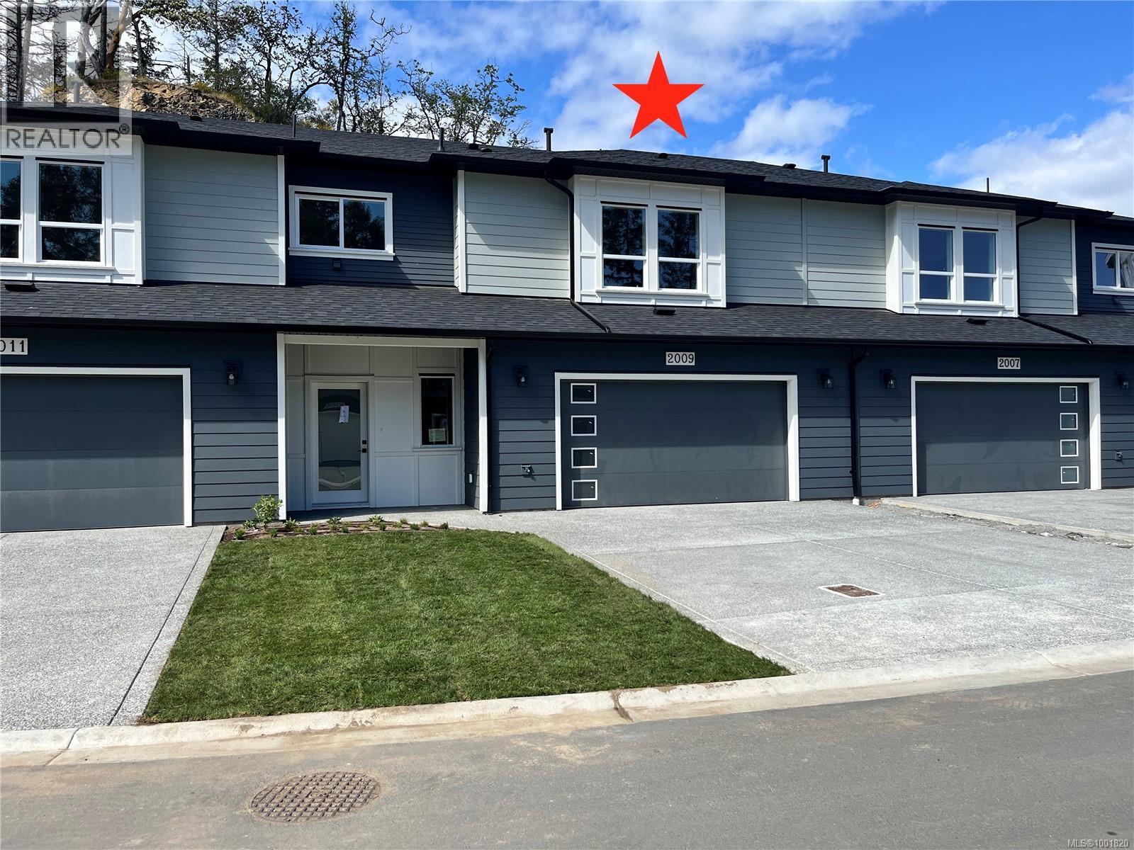 2009 W Park Ln, View Royal, BC V9B 5Z2