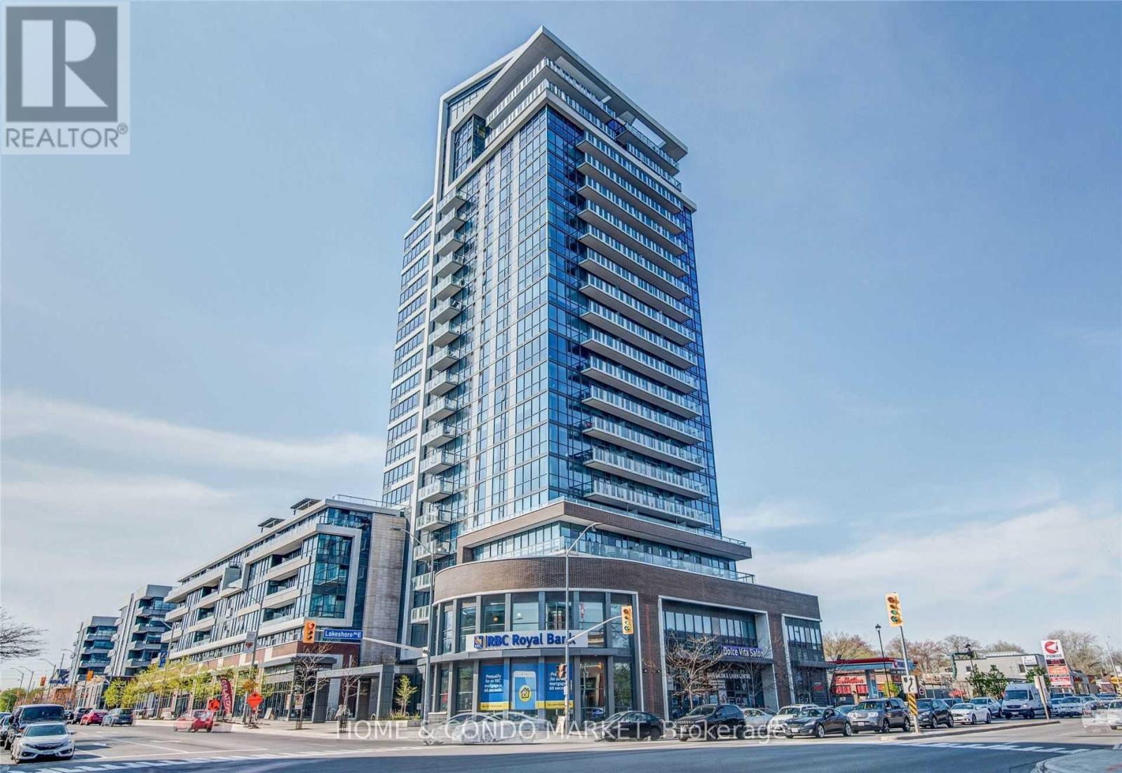 315 1 Hurontario St, Mississauga, ON L5G 0A3