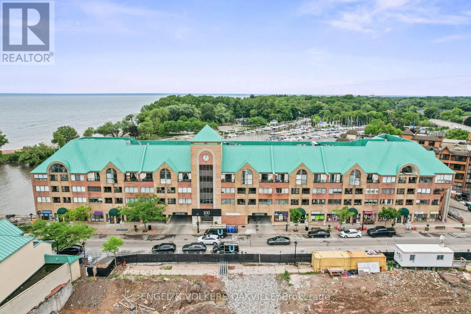 416 100 Bronte Rd, Oakville, ON L6L 6L5