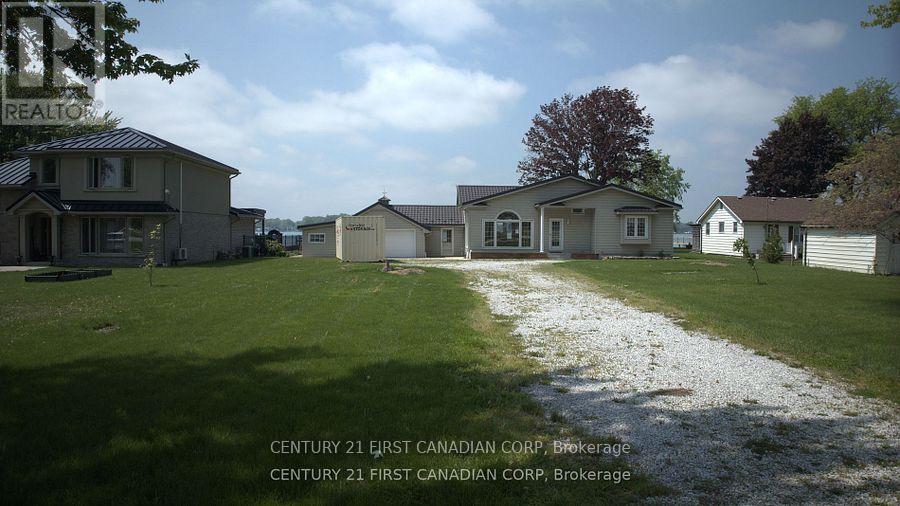 3877 St Clair Pkwy, St. Clair, ON N0P 2B0