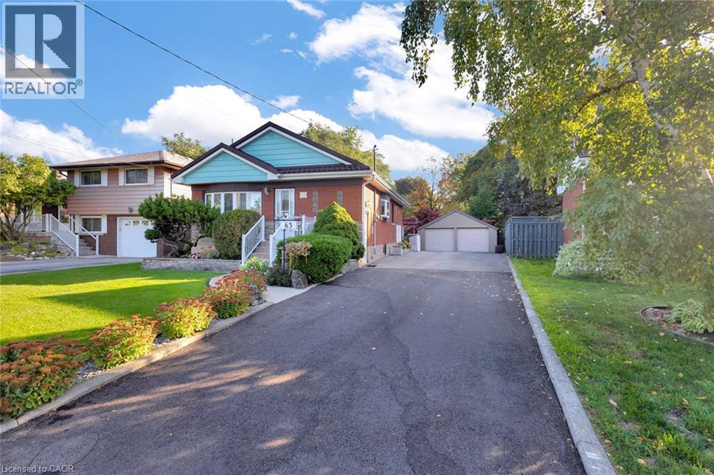 63 Hardale Cres, Hamilton, ON L8T 1X9